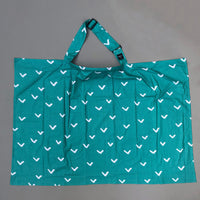 Feeding Apron / Nursing Cover – Turquoise-Green Design