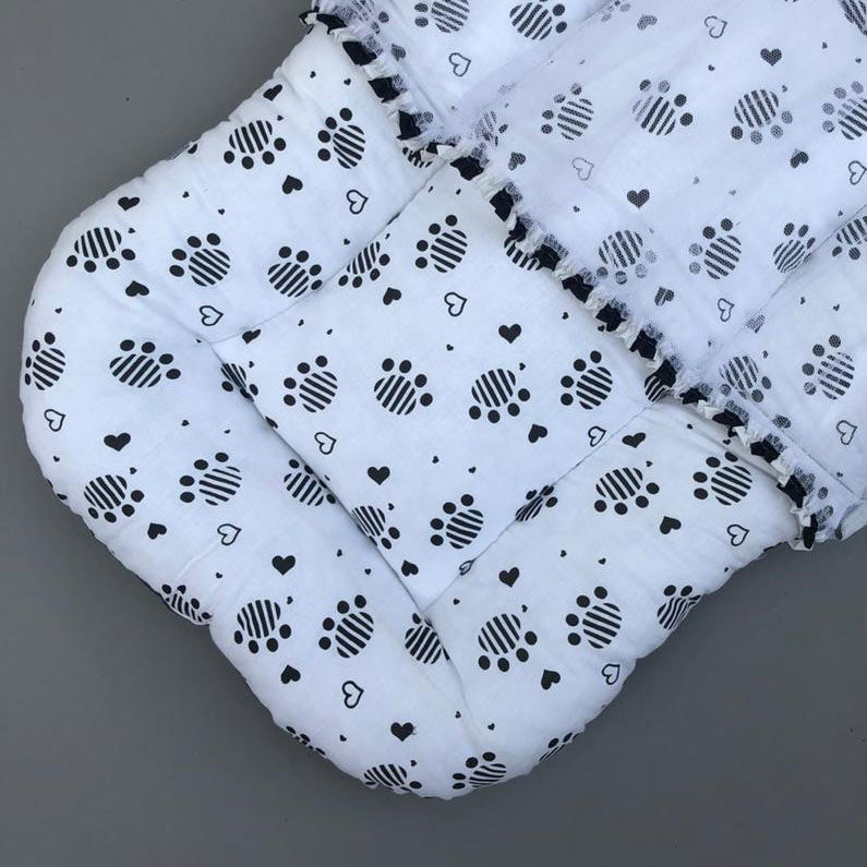 Mosquito Bed Net - Heart Paws Design