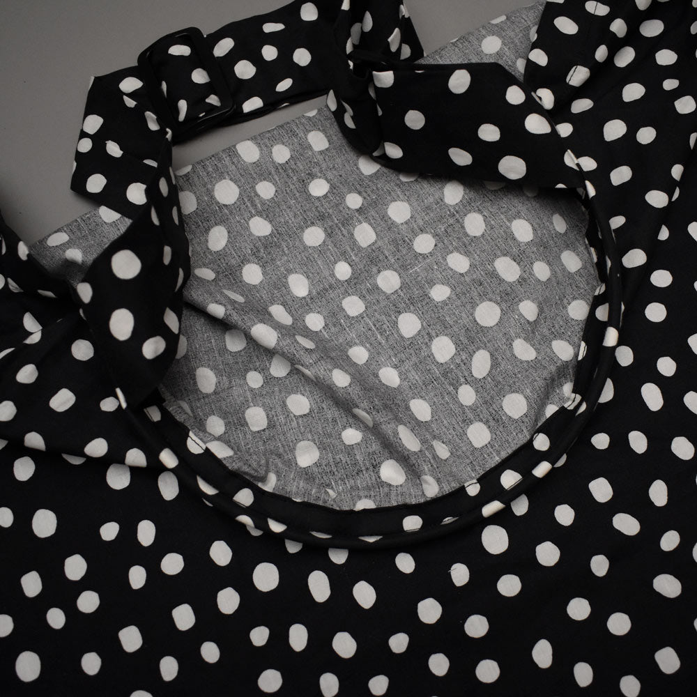 Feeding Apron / Nursing Cover – Black Polka Design