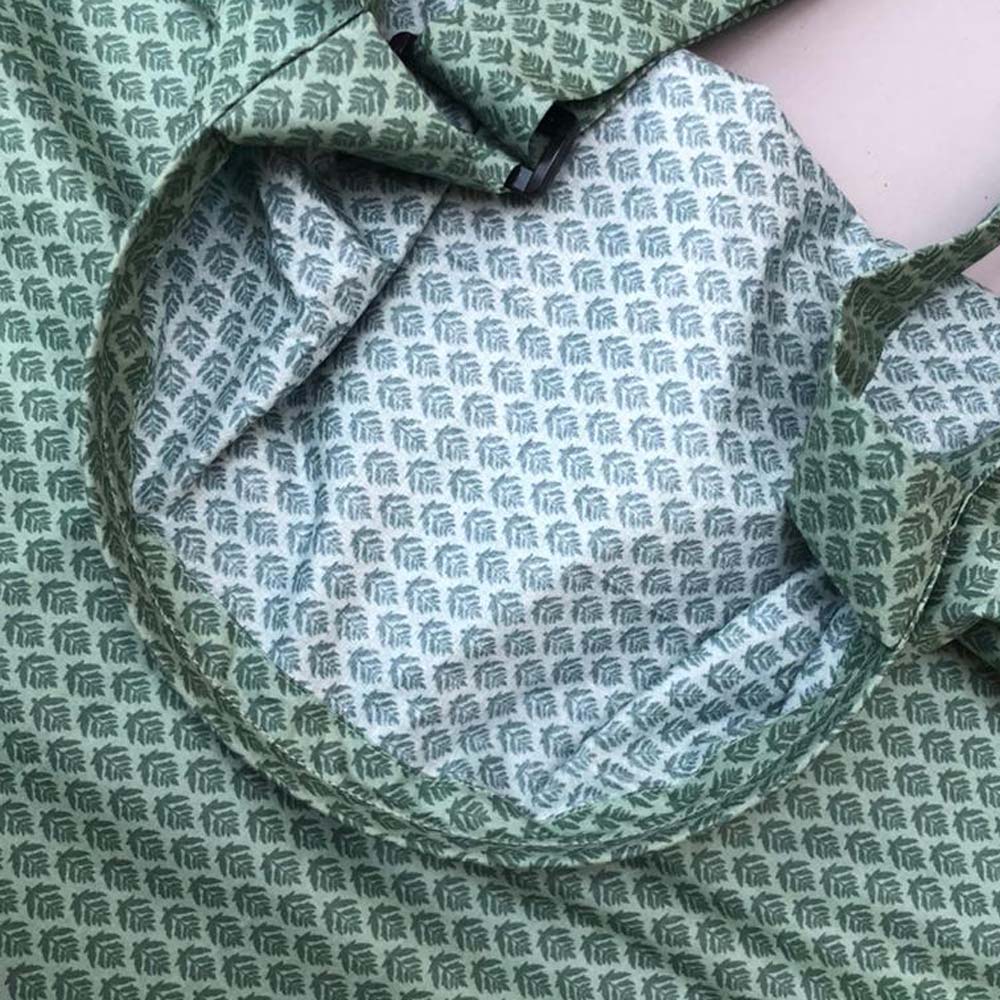 Feeding Apron / Nursing Cover – Green Texture Design